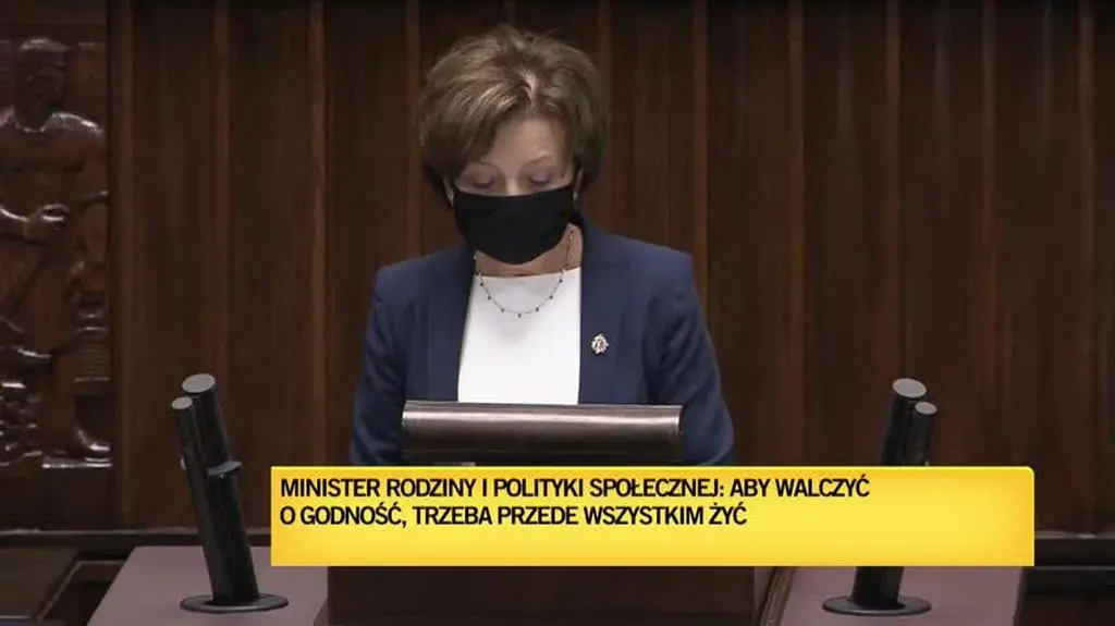 Maląg: Życie ludzie jest wartością w każdej fazie rozwoju