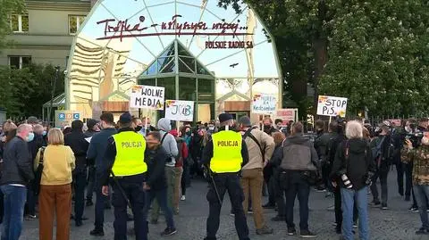 22 1855 protest trojka-x
