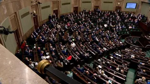 Specustawa ma pomóc w walce z koronawirusem