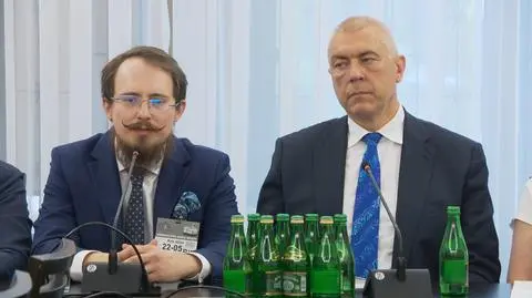 Mraz o pieniądzach dla szpitali: był polityczny klucz