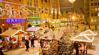 Rynek pod śniegiem