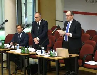 Paweł Filipek (po prawej) z Biura RPO na rozprawie