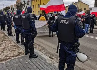 Uczestnicy marszu upamiętniali postać kapitana Romualda Rajsa "Burego"