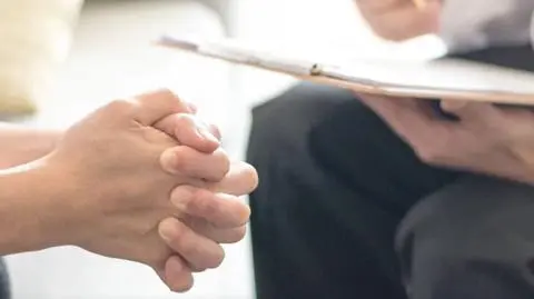 Coraz więcej Polaków korzysta z pomocy psychologicznej