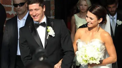 Anna and Robert Lewandowski celebrate 10 years of marriage 
