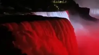 Niagara w biało-czerwonych barwach 