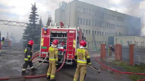 Pożar w fabryce tekstyliów w Bydgoszczy