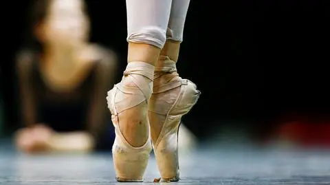 Seria tajemniczych zgonów w moskiewskim balecie. W ciągu tygodnia zmarło troje młodych tancerzy