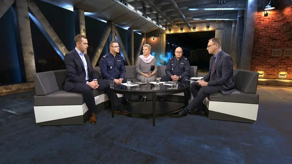 Śmierć w komisariacie: Post Scriptum - 1