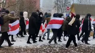 Protestujący w Mińsku 