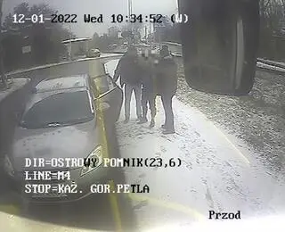 Agresor został zatrzymany dzięki reakcji kierowcy autobusu