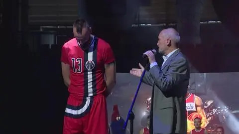 Macierewicz wygwizdany na meczu Gortat Team kontra Wojsko Polskie
