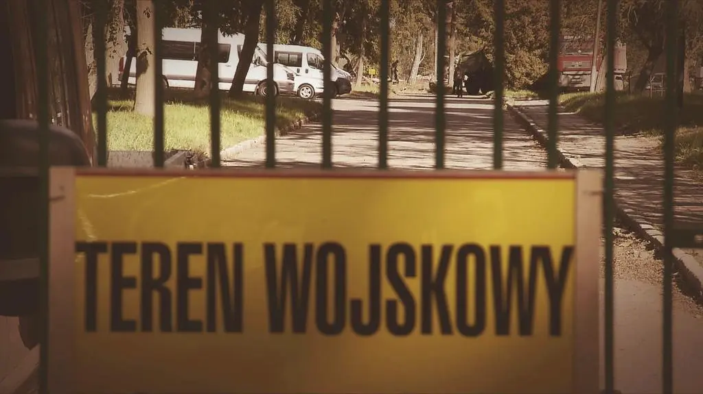 Tajemnicza tarcza