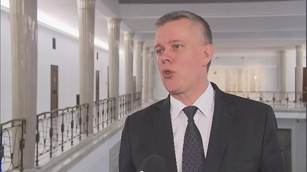 Siemoniak: nie mogę pojąć dlaczego prokuratura nie przesłuchała premier Beaty Szydło