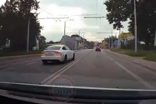 Wyprzedzał na podwójnej ciągłej 