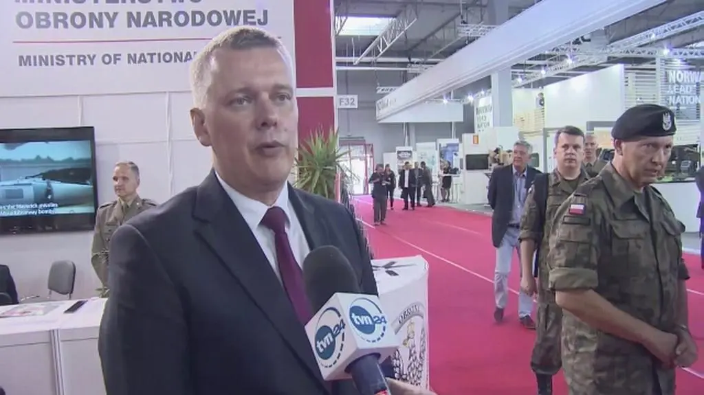 Minister Tomasz Siemoniak mówi o złotym pociagu