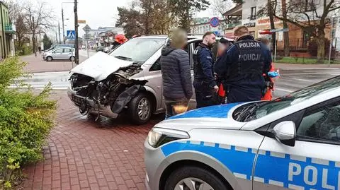 Zderzenie dwóch busów w Legionowie