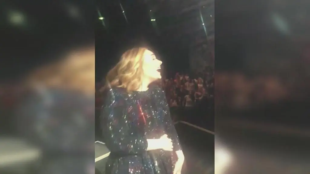 Polscy nastolatkowie ze sceny zaśpiewali Adele sto lat