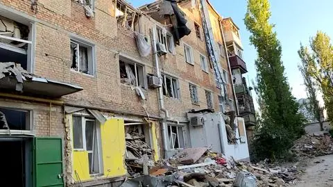 Zniszczony przez Rosjan blok w Mikołajowie