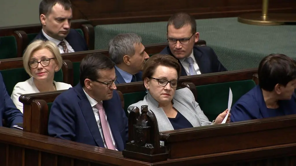 Sejmowa debata w sprawie wotum nieufności dla Zalewskiej