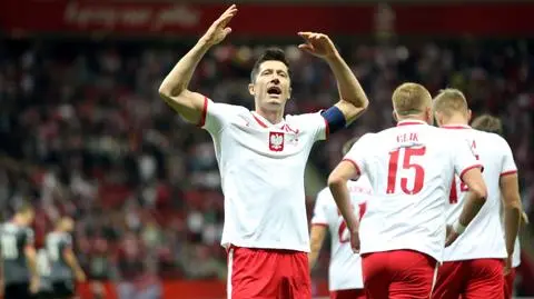 Lewandowski przekroczył kolejną barierę. Popisowy stały fragment Polaków