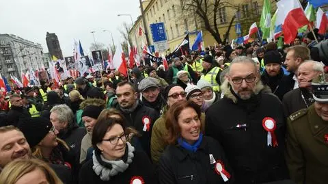 KOD Niepodległości na ulicach Warszawy