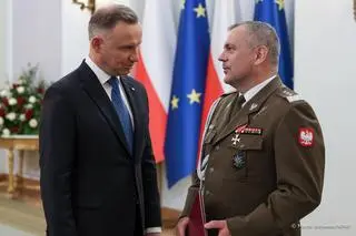 10 października 2023 r. Generał broni Wiesław Kukuła odbiera nominację na stanowisko szefa Sztabu Generalnego Wojska Polskiego