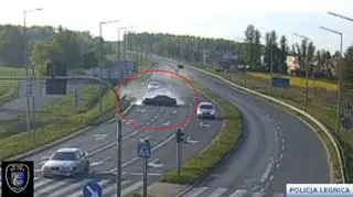 Niebezpieczna sytuacja na drodze w Legnicy