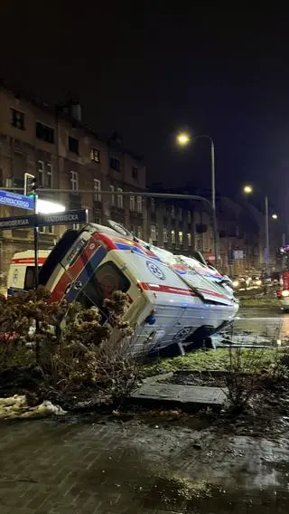 Zderzenie karetek w Krakowie