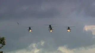 Przelot śmigłowców W-3 Sokół, Mi-24 i Mi-8