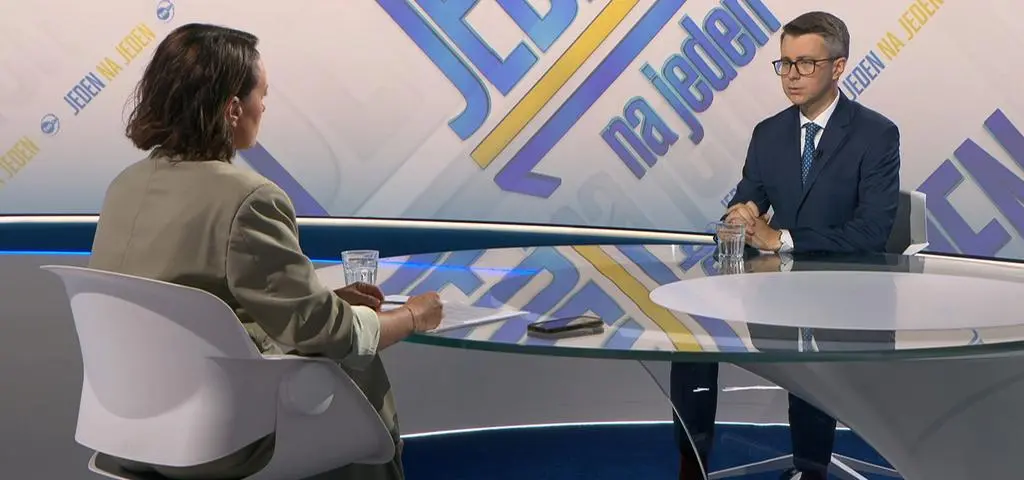 Piotr Mueller o "grupie intrygantów". "Nie pasujemy do ich wizji"