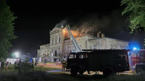 Pożar w budynku wielorodzinnym. Ewakuowano 31 mieszkańców