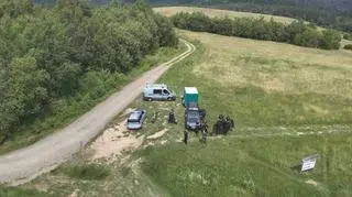 Policjanci prowadzili działania z wykorzystaniem drona, kiedy zauważyli mężczyznę potrzebującego pomocy 
