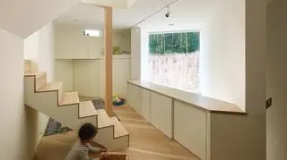 pokój dziecięcy na pierwszym piętrze