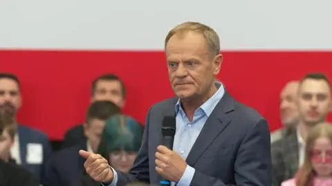 Tusk o Błaszczaku: To tchórz. Postanowił zwalić winę na ludzi w mundurach. To śmiech rozpaczy 