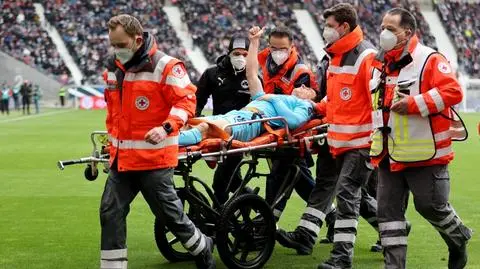 Z boiska na stół operacyjny. Koszmarna kontuzja w Bundeslidze