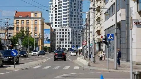 "Gigantyczny" rachunek za prąd. "Jesteśmy w stanie utrzymać za to przez cały rok połowę polskich szkół"