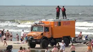 Akcja na plaży w Jantarze