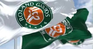 Aktualnie czytasz: Chciał grać na pianinie, ale zakochał się w samolotach. Na korcie być może nigdy nie stanął. Kim był Roland Garros?