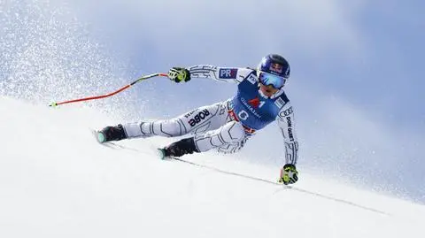 Snowboardzistka znów zawstydziła narciarki