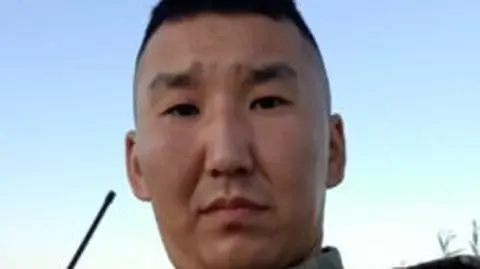 Sierżant zgubił telefon. Pomógł namierzyć żołnierzy oskarżanych o zbrodnie w Buczy