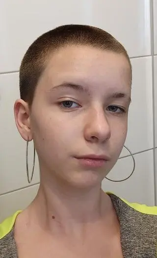Antośka ma 12 lat. Bez wahania zgodziła się oddać włosy na szczytny cel