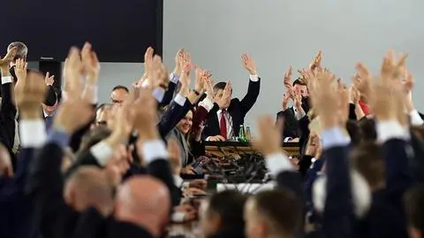 17.12.2016 | Bez dyskusji, głosy liczone ręcznie. Kulisy uchwalania budżetu