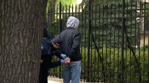 Napadli na jubilera. Podczas ucieczki zabrakło im paliwa. Zatrzymani