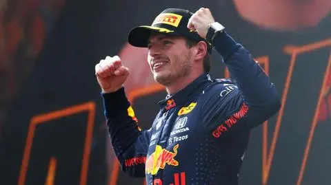 Verstappen zmierza po tytuł. Wygrał trzeci raz z rzędu
