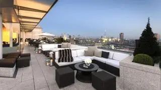 Atrium Champagne Bar