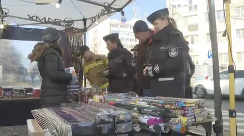 Służby kontrolują punkty sprzedaży fajerwerków