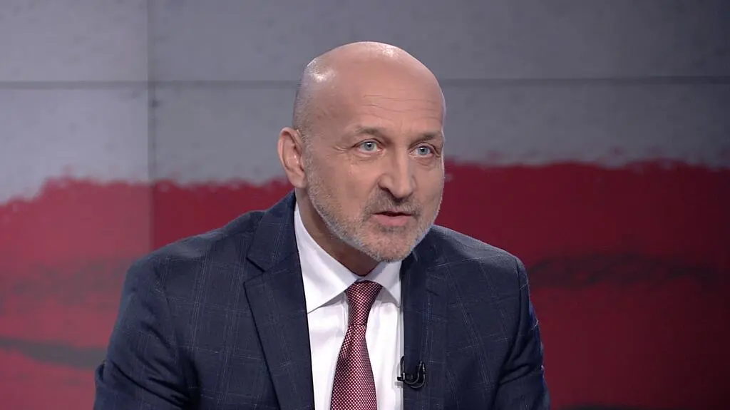 Absolutna większość tych marszów zadaje ból Warszawie