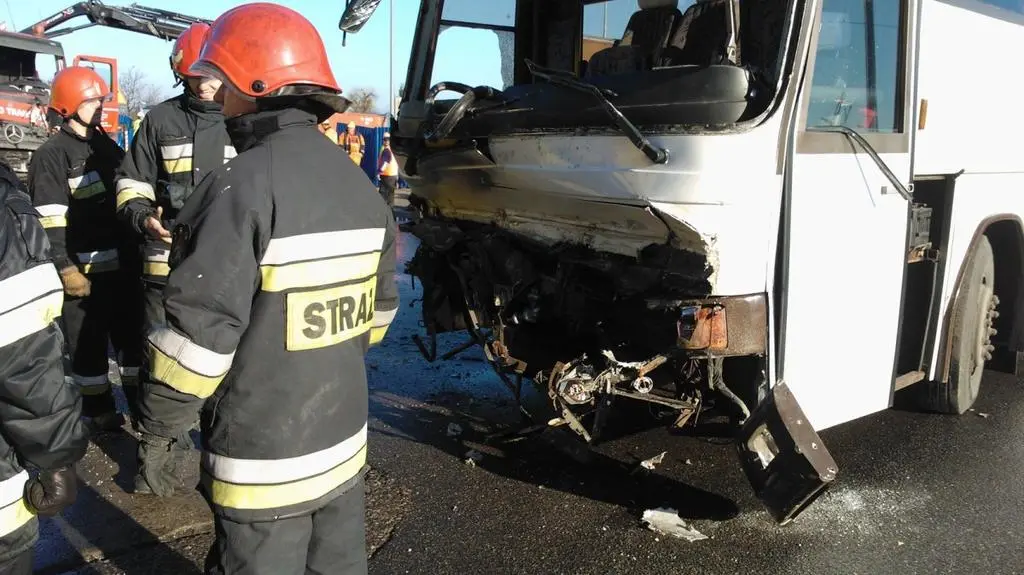 Autobusem podróżowały dzieci i młodzież