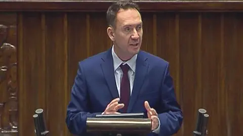 Poseł Szymański: czy straż będzie chronić prezesa poza Sejmem? Wicemarszałek Terlecki: na głupotę nie ma rady